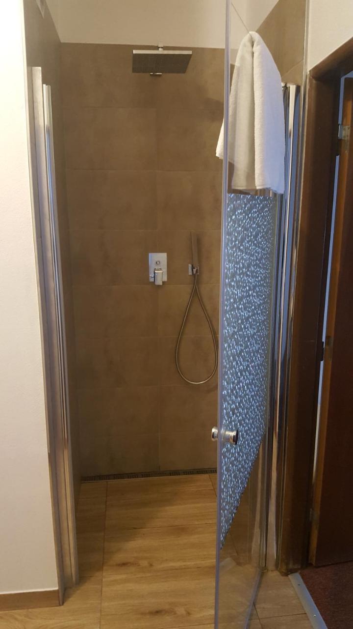 Chata Triomint 세네츠 외부 사진
